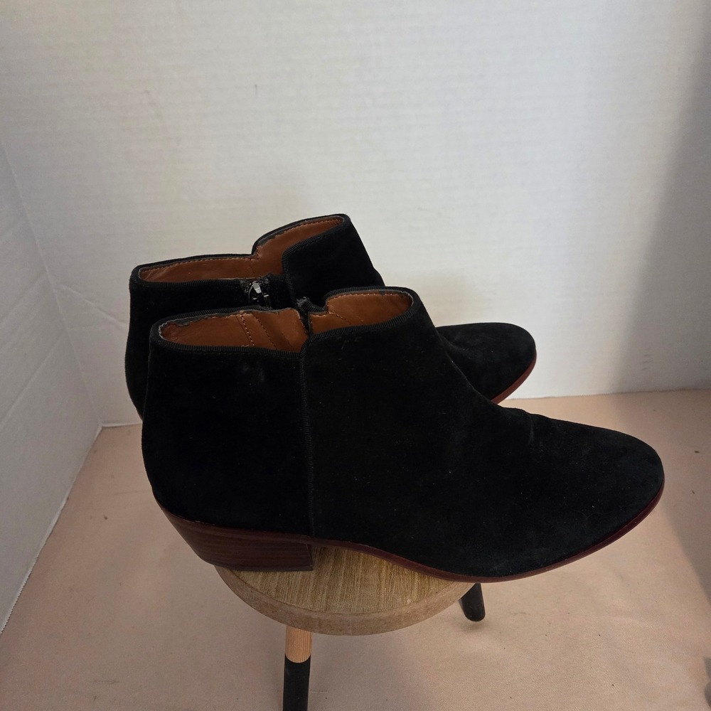 Sam Edelman Petty Black Suede Ankle Booties Side Zip Block Heel Almond Toe sz 9